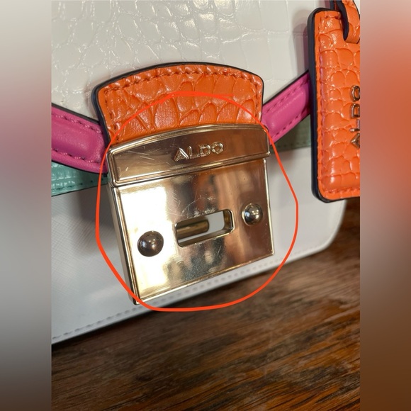 Colorblock mini bag from Aldo - Picture 11 of 12